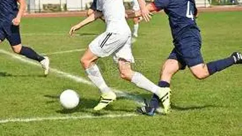 爱德华兹高效砍下29分，约基奇独木难支得34分，森林狼连胜6场击败掘金